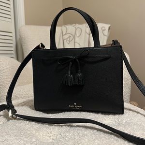 Small satchel in great conditions